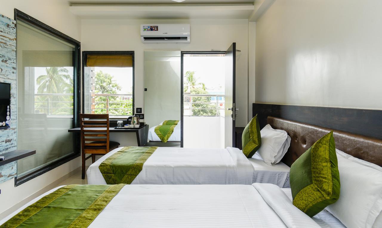 Hotel Treebo Malhaar Regency Chinchvad Exterior foto